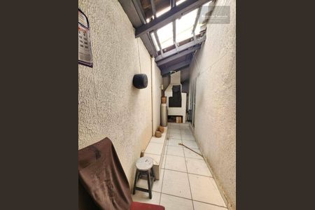 2_photo/94dce21e4d.beb671ea28743656-ATLAS-88cffc1a-2745-420e-8db1-d4f18e8a5db1.jpg de casa à venda com 3 quartos, 122m² em Cidade Industrial de Curitiba, Curitiba