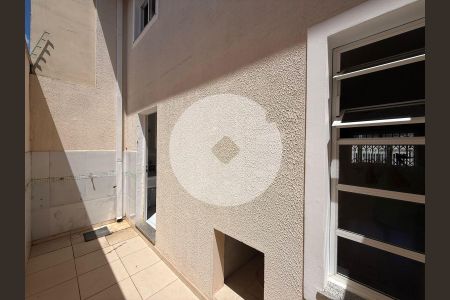 10_photo/94dce21e7b.ba97ac63d5ac1cb4-ATLAS-b1997bf6-2303-435e-9d96-0eefa89882fa.jpg de casa à venda com 2 quartos, 73m² em Cidade Industrial de Curitiba, Curitiba