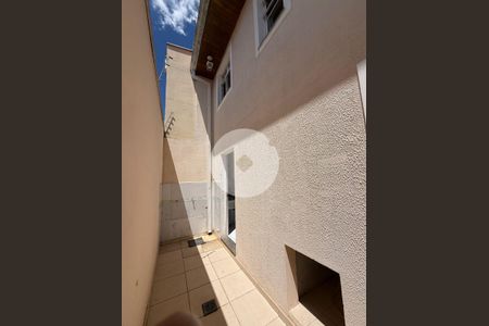 12_photo/94dce21e7b.ba97ac63d5ac1cb4-ATLAS-c47cb566-4b56-49e5-a075-6d094307bc08.jpg de casa à venda com 2 quartos, 73m² em Cidade Industrial de Curitiba, Curitiba