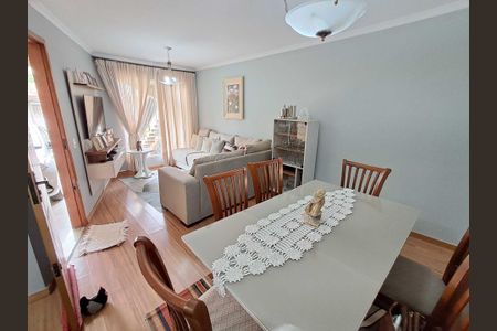 10_photo/94dce21e8b.f38e38137a2159e3-ATLAS-979fbe2a-735c-4bd4-81c3-dc7e1a6ce75e.jpg de casa à venda com 4 quartos, 160m² em Cidade Industrial de Curitiba, Curitiba