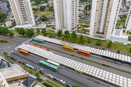 10_photo/94dce21f2d.0e48d6faacb94ed0-ATLAS-4ff39029-4b81-48e7-9b29-22905b402dbc.jpg de apartamento à venda com 3 quartos, 131m² em Cidade Industrial de Curitiba, Curitiba