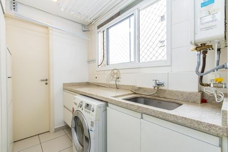 21_photo/94dce21f2d.0e48d6faacb94ed0-ATLAS-888f1a9f-abee-462b-a6e0-40ae2f4b0fae.jpg de apartamento à venda com 3 quartos, 131m² em Cidade Industrial de Curitiba, Curitiba