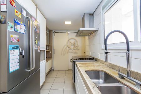 20_photo/94dce21f2d.0e48d6faacb94ed0-ATLAS-dcffc782-d129-4c32-8a98-0db7b70bb48a.jpg de apartamento à venda com 3 quartos, 131m² em Cidade Industrial de Curitiba, Curitiba