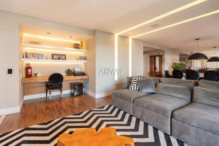 10_photo/94dce21f2d.3e7b9189de76e334-ATLAS-8ba14041-b6ab-4ed2-ac45-afa2cdcaa2a2.jpg de apartamento à venda com 3 quartos, 166m² em Cidade Industrial de Curitiba, Curitiba