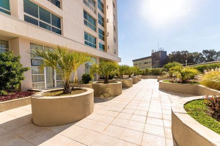 23_photo/94dce21f2d.4628e5dcf0a30c1e-ATLAS-d4dce89a-d5c5-4194-94c9-429fb15de29a.jpg de apartamento à venda com 2 quartos, 166m² em Cidade Industrial de Curitiba, Curitiba