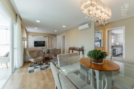 2_photo/94dce21f2d.57a1d570e9283fe9-ATLAS-0717f635-dee5-47c3-a03d-76a2e1759a35.jpg de apartamento à venda com 3 quartos, 133m² em Cidade Industrial de Curitiba, Curitiba