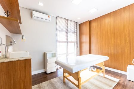 4_photo/94dce21f2d.6a26092a8b57ed51-ATLAS-18630b5b-33fb-4b56-a496-0873d457fbbe.jpg de apartamento para alugar com 4 quartos, 131m² em Cidade Industrial de Curitiba, Curitiba