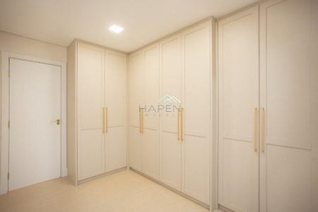 5_photo/94dce21f2d.6a26092a8b57ed51-ATLAS-a12f8a9c-e704-48de-9f3e-02ff2a466246.jpg de apartamento para alugar com 4 quartos, 132m² em Cidade Industrial de Curitiba, Curitiba