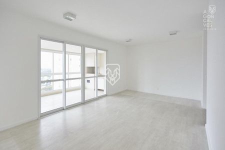 4_photo/94dce21f2d.7f07904686fca3aa-ATLAS-1064acd0-0210-4faa-b61c-06ac0c7148d5.jpg de apartamento à venda com 3 quartos, 132m² em Ecoville, Curitiba