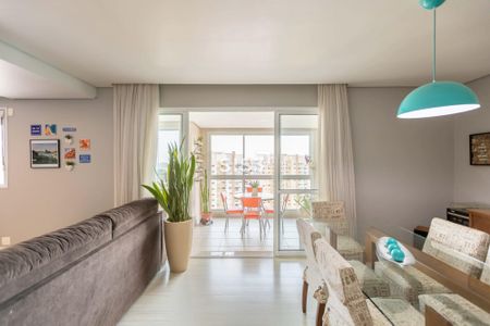 6_photo/94dce21f2d.a2780784ccc30e81-ATLAS-76a8e0d2-2b1e-4835-a3ca-0d115429206a.jpg de apartamento à venda com 3 quartos, 131m² em Cidade Industrial de Curitiba, Curitiba