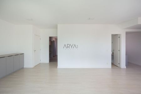 3_photo/94dce21f2d.b41e04bfe91fe85c-ATLAS-176c26ee-a9b0-449e-b1db-b89adcb9b107.jpg de apartamento à venda com 3 quartos, 131m² em Cidade Industrial de Curitiba, Curitiba