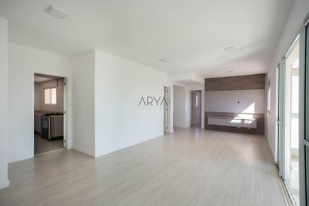 6_photo/94dce21f2d.b41e04bfe91fe85c-ATLAS-7655b6de-bce3-44da-9319-101c521eb3a0.jpg de apartamento à venda com 3 quartos, 131m² em Cidade Industrial de Curitiba, Curitiba