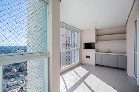 4_photo/94dce21f2d.b41e04bfe91fe85c-ATLAS-e4d38daf-70d3-4779-b562-dcbd55079fe9.jpg de apartamento à venda com 3 quartos, 131m² em Cidade Industrial de Curitiba, Curitiba