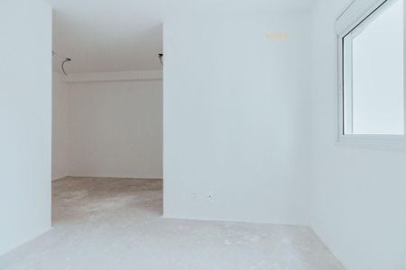 8_photo/94dce21f2d.c575063decafdd98-ATLAS-2e06833a-9a2a-44be-b2d3-2e9dd1a36bdf.jpg de apartamento à venda com 4 quartos, 166m² em Cidade Industrial de Curitiba, Curitiba