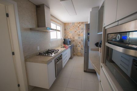 5_photo/94dce21f3b.6ef5e2e8d34ab9c1-ATLAS-e2e5ff10-1e85-4ee9-85b0-85591fcf786e.jpg de apartamento à venda com 3 quartos, 132m² em Campina do Siqueira, Curitiba