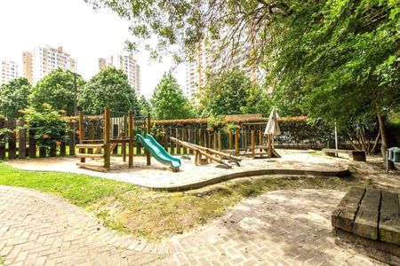 2_photo/94dce21f3b.e068b8e6bc12c7f3-ATLAS-346ea2d2-3a4b-4ae0-b63b-0e0cf7bac0fc.jpg de apartamento à venda com 3 quartos, 166m² em Campina do Siqueira, Curitiba