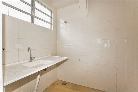 3_photo/94dce21f9b.c081b2e8a3ce317c-ATLAS-0eb70320-7b4b-4e38-8b5b-c64f2483c2ce.jpg de apartamento à venda com 2 quartos, 41m² em Campo Comprido, Curitiba