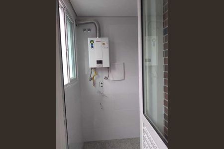 13_photo/94dce2201d.d064f87ba2f4a60c-ATLAS-fcd2cfae-a62b-4a1b-adb7-253f62e8e82e.jpg de apartamento à venda com 3 quartos, 82m² em Campo Comprido, Curitiba