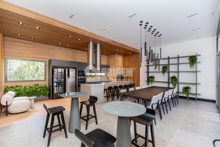 39_photo/94dce22031.28a4da778c29f4d9-ATLAS-0cf0e191-0025-4148-8a84-dbe3fb8b23e8.jpg de apartamento à venda com 3 quartos, 194m² em Orleans, Curitiba