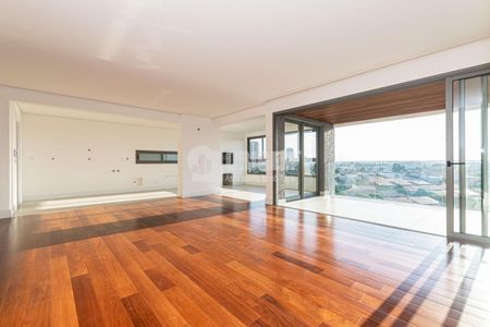 2_photo/94dce22031.28a4da778c29f4d9-ATLAS-8b1fd480-3230-4e6e-aabc-a6c3ac71e9ce.jpg de apartamento à venda com 3 quartos, 194m² em Orleans, Curitiba