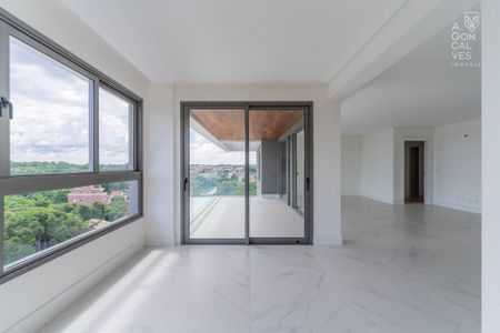 8_photo/94dce22031.3d2e47a30fc84bc4-ATLAS-15bfa855-b97f-43e1-a27c-9c4290da52c2.jpg de apartamento à venda com 3 quartos, 193m² em Orleans, Curitiba