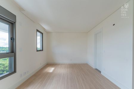 11_photo/94dce22031.3d2e47a30fc84bc4-ATLAS-20574b10-dffa-402f-8189-35e78bd616c8.jpg de apartamento à venda com 3 quartos, 193m² em Orleans, Curitiba