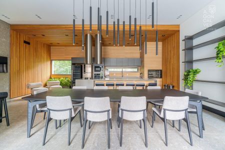 41_photo/94dce22031.3d2e47a30fc84bc4-ATLAS-76032a2a-cd25-4d90-972e-941c04bfc0f2.jpg de apartamento à venda com 3 quartos, 193m² em Orleans, Curitiba