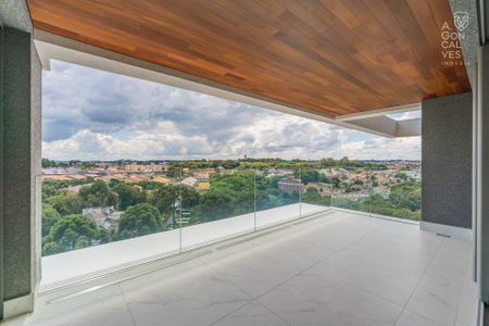 11_photo/94dce22031.3d2e47a30fc84bc4-ATLAS-de8866a7-29c3-409e-9023-6cd953ff285a.jpg de apartamento à venda com 3 quartos, 193m² em Orleans, Curitiba