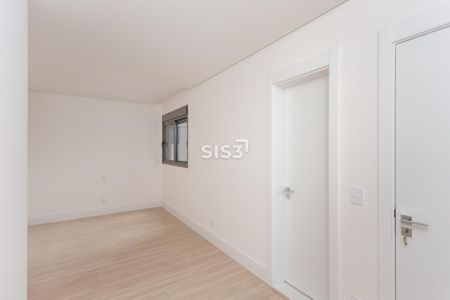 23_photo/94dce22031.64173d97d7dd455a-ATLAS-7b229e93-fb7a-43a1-a886-0fd27d8e9ce8.jpg de apartamento à venda com 3 quartos, 193m² em Orleans, Curitiba