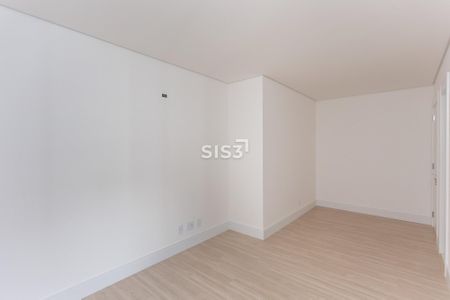 37_photo/94dce22031.68306f51d563f6d6-ATLAS-0de42cd5-b4a1-42e1-ab31-8988d4502ffe.jpg de apartamento à venda com 3 quartos, 193m² em Orleans, Curitiba