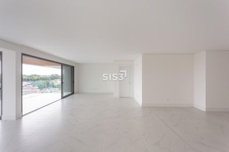 4_photo/94dce22031.68306f51d563f6d6-ATLAS-b5f7fc88-77c3-4bfd-96bb-31ea4b91ecf1.jpg de apartamento à venda com 3 quartos, 193m² em Orleans, Curitiba