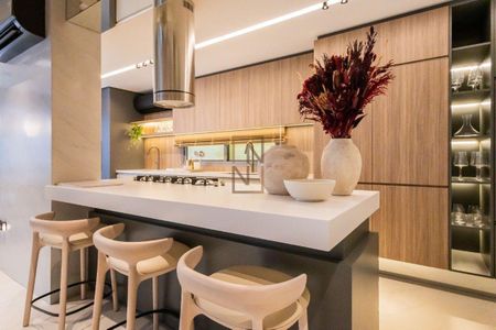 6_photo/94dce22031.a93a2b2f69c4dc33-ATLAS-ce7e9103-9ddc-4d11-893b-8f3aa113d03c.jpg de apartamento à venda com 3 quartos, 194m² em Orleans, Curitiba