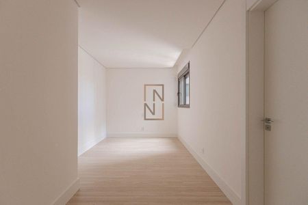 15_photo/94dce22031.e61e7960821b9caa-ATLAS-0082a9dd-5985-4cf7-8d44-fcc8de3f42eb.jpg de apartamento à venda com 3 quartos, 194m² em Orleans, Curitiba