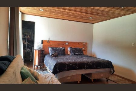 5_photo/94dce220f3.5a85c5bdfef41cf9-ATLAS-045c3c36-c619-463d-afe1-028d05d0508e.jpg de casa à venda com 2 quartos, 226m² em Campo Comprido, Curitiba