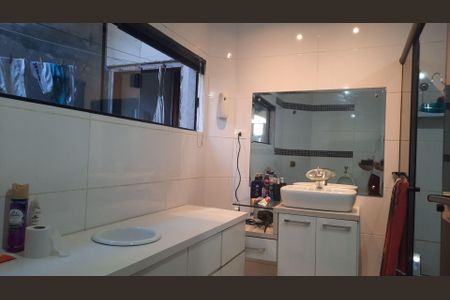 10_photo/94dce220f3.5a85c5bdfef41cf9-ATLAS-cab762b8-76d9-4a6b-b122-61018499cbd2.jpg de casa à venda com 2 quartos, 226m² em Campo Comprido, Curitiba