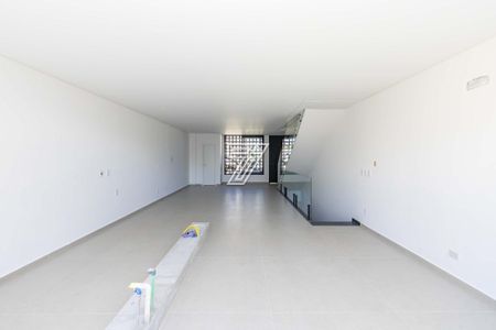 2_photo/94dce2210f.25e705a1d78ac7d4-ATLAS-dbd7b99e-e5c3-46b0-8b65-4f3c987f70a7.jpg de casa à venda com 3 quartos, 284m² em Campo Comprido, Curitiba