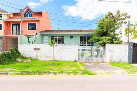 3_photo/94dce22113.b5df9968f2b080bf-ATLAS-e4b2ef0a-81af-47ef-ac1f-09199d011a12.jpg de casa à venda com 3 quartos, 150m² em Mossunguê, Curitiba