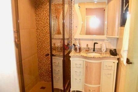 6_photo/94dce22119.4cea1a0b3f6bbd2f-ATLAS-c3d97a5c-26fb-4ccb-8b96-9158c55c6a7b.jpg de casa à venda com 3 quartos, 350m² em Campo Comprido, Curitiba