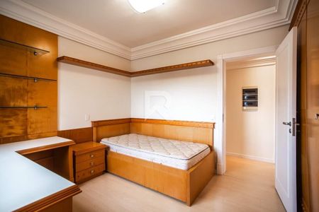 17_photo/94dce22129.1586109f5dea2f8c-ATLAS-b4e66232-07c4-47da-8fc4-2e69506e68f8.jpg de apartamento para alugar com 4 quartos, 200m² em Mossunguê, Curitiba