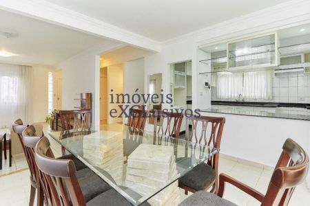 11_photo/94dce22129.82dfd85ef928e01e-ATLAS-e946a78a-90d9-4931-9196-90f80277a414.jpg de casa à venda com 3 quartos, 360m² em Mossunguê, Curitiba