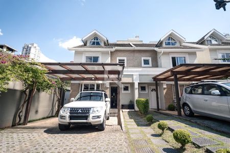 9_photo/94dce2212d.88f618eb98f23ff7-ATLAS-313eb9f9-d7e7-4a04-a30e-cb2ccc1987da.jpg de casa à venda com 3 quartos, 220m² em Campo Comprido, Curitiba