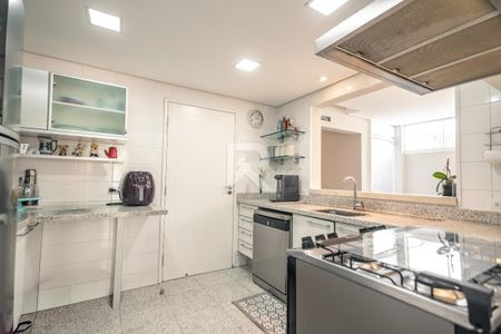 10_photo/94dce2212d.88f618eb98f23ff7-ATLAS-3ad736cc-02fa-404a-9dad-20f30a785eeb.jpg de casa à venda com 3 quartos, 220m² em Campo Comprido, Curitiba