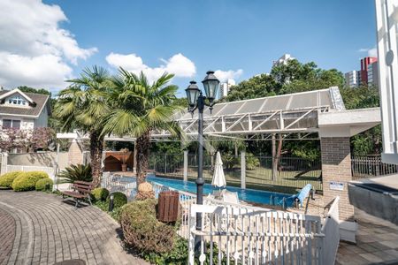 45_photo/94dce2212d.88f618eb98f23ff7-ATLAS-b4f4e6d2-e557-42c9-906f-df665efb2ca1.jpg de casa à venda com 3 quartos, 220m² em Campo Comprido, Curitiba