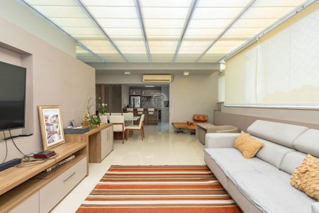 11_photo/94dce22159.c9c8c736730d6d93-ATLAS-3bf048f3-009b-4fdc-83ef-ab4429b58332.jpg de apartamento para alugar com 2 quartos, 107m² em Campina do Siqueira, Curitiba