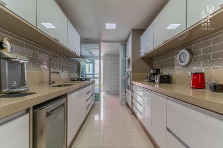 20_photo/94dce2218f.15931dd54efcfd7d-ATLAS-58ef47b2-bb78-4ceb-b11b-03a6fda0beec.jpg de apartamento para alugar com 3 quartos, 235m² em Campo Comprido, Curitiba