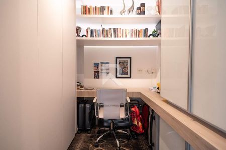 23_photo/94dce2218f.3de8aaa4a8795e65-ATLAS-a195cd87-8097-4db3-b9cd-2d0046643171.jpg de apartamento para alugar com 3 quartos, 186m² em Campo Comprido, Curitiba