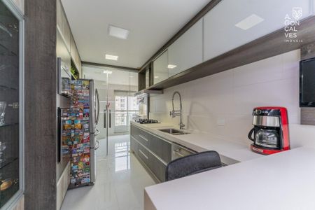 20_photo/94dce2218f.82cd3004047adcf2-ATLAS-9bc25d3c-da3a-4641-9750-8fcf3209ae33.jpg de apartamento para alugar com 3 quartos, 187m² em Campo Comprido, Curitiba