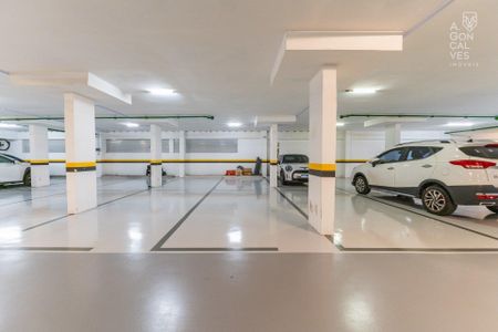 3_photo/94dce2218f.b9012f7cbc37e361-ATLAS-0510cab9-b5e9-4978-b60b-12bc33802efd.jpg de apartamento para alugar com 3 quartos, 186m² em Campo Comprido, Curitiba