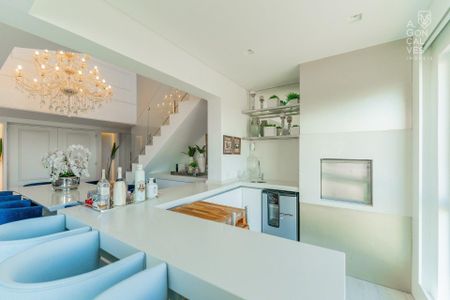 11_photo/94dce2218f.b9012f7cbc37e361-ATLAS-2d39e4c4-a6ad-4553-a16a-e5954ad00579.jpg de apartamento para alugar com 3 quartos, 186m² em Campo Comprido, Curitiba