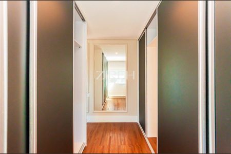 10_photo/94dce2218f.b9012f7cbc37e361-ATLAS-e8a32689-4a51-4e55-a2af-5cc000def973.jpg de apartamento para alugar com 3 quartos, 186m² em Campo Comprido, Curitiba